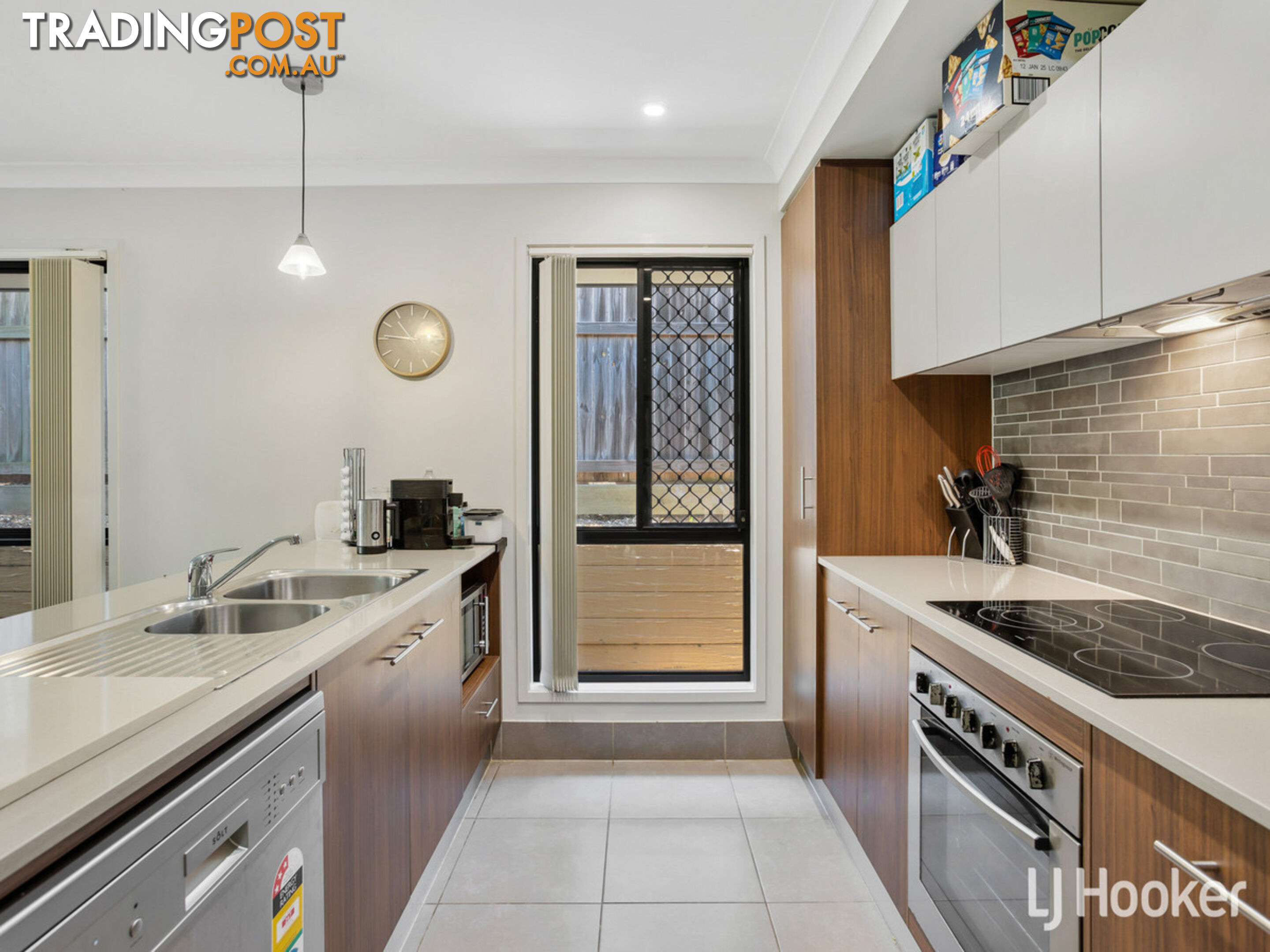 4 Chalk Circuit NORTH LAKES QLD 4509