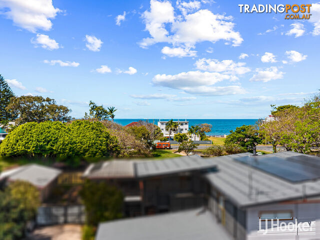 8 Grant Street REDCLIFFE QLD 4020