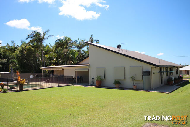 4 Illustrious Court COOLOOLA COVE QLD 4580