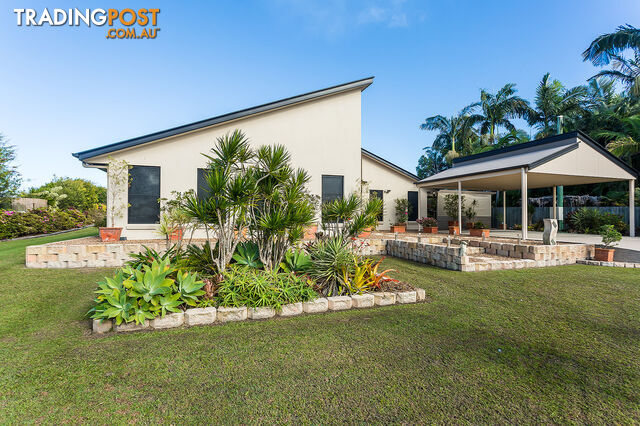 4 Illustrious Court COOLOOLA COVE QLD 4580