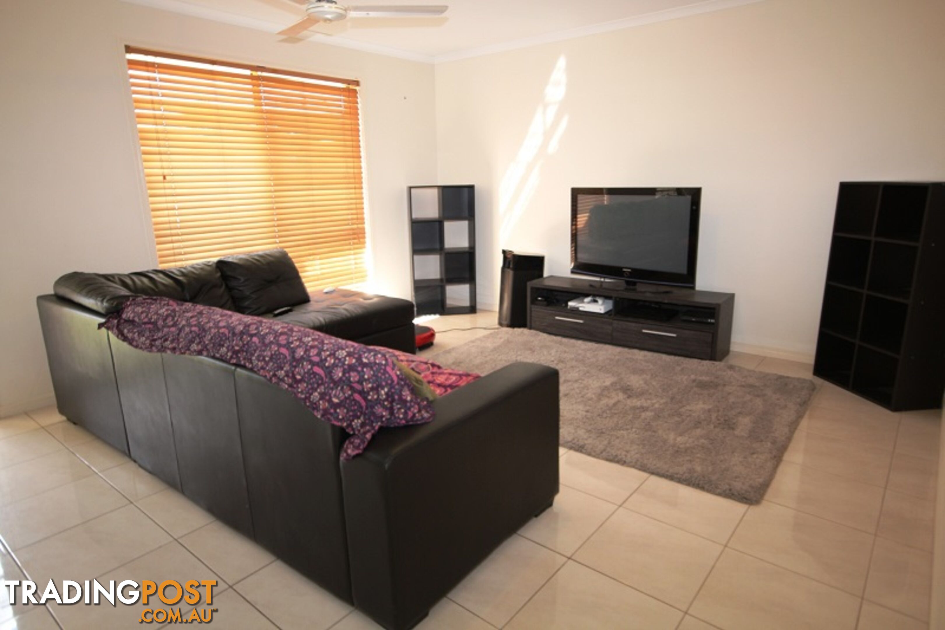 5 Decker Place SOUTHSIDE QLD 4570