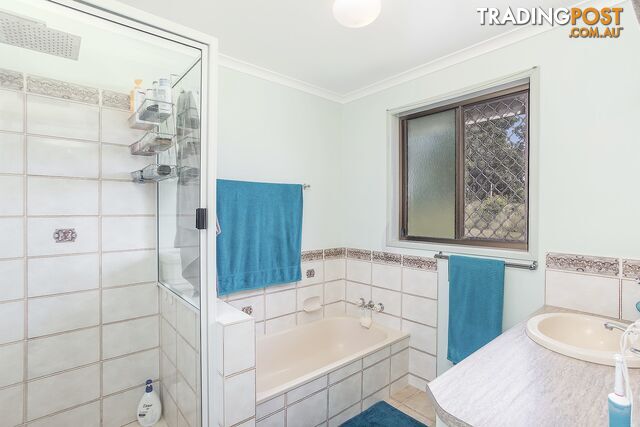 48 Furness Road SOUTHSIDE QLD 4570