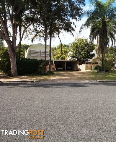 2/11 Double Island Dve RAINBOW BEACH QLD 4581