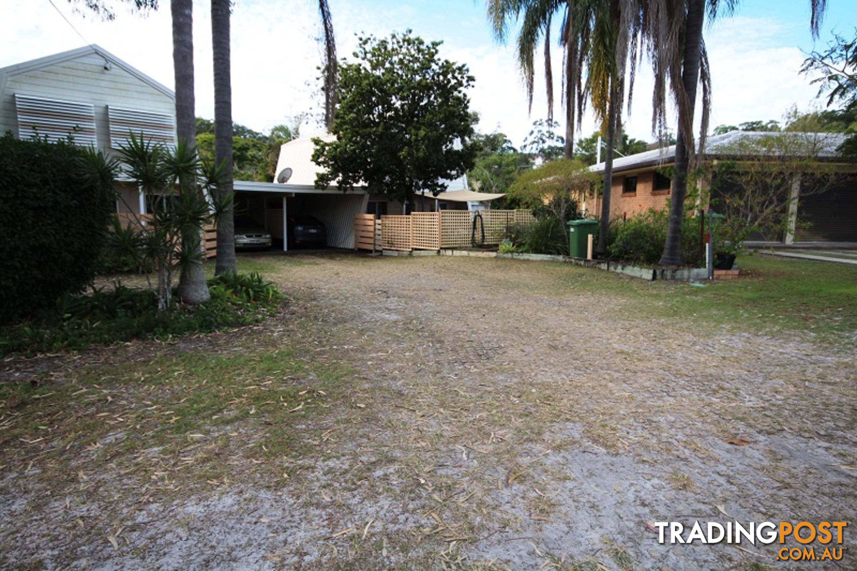 2/11 Double Island Dve RAINBOW BEACH QLD 4581