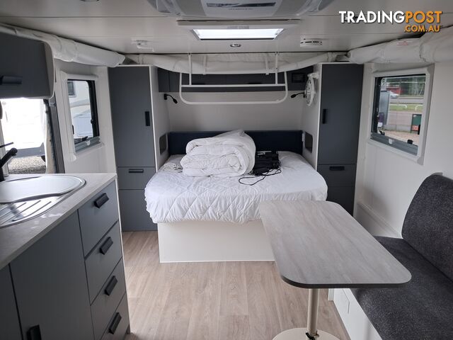 USED STOCK - JAYCO STARCRAFT POP TOP CARAVAN - photo 5 of 12