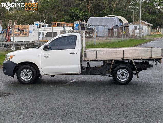 2006 TOYOTA HILUX WORKMATE TGN16RMY07 CAB CHASSIS