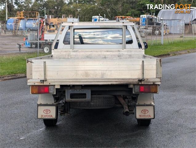 2006 TOYOTA HILUX WORKMATE TGN16RMY07 CAB CHASSIS