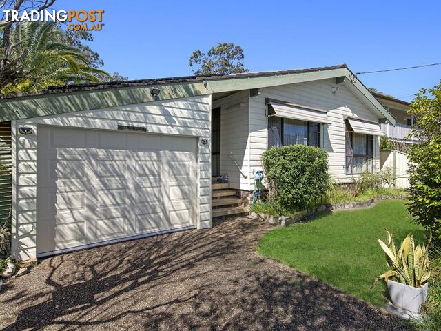 16 Allambee Crescent BLUE HAVEN NSW 2262