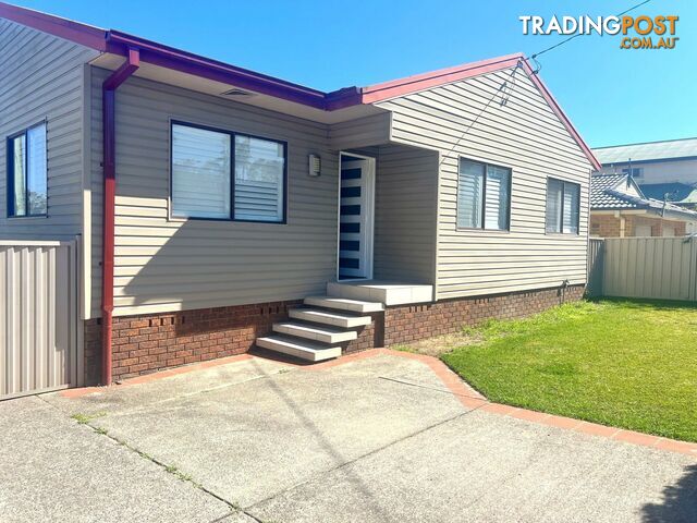 26 Tarwhine Avenue CHAIN VALLEY BAY NSW 2259