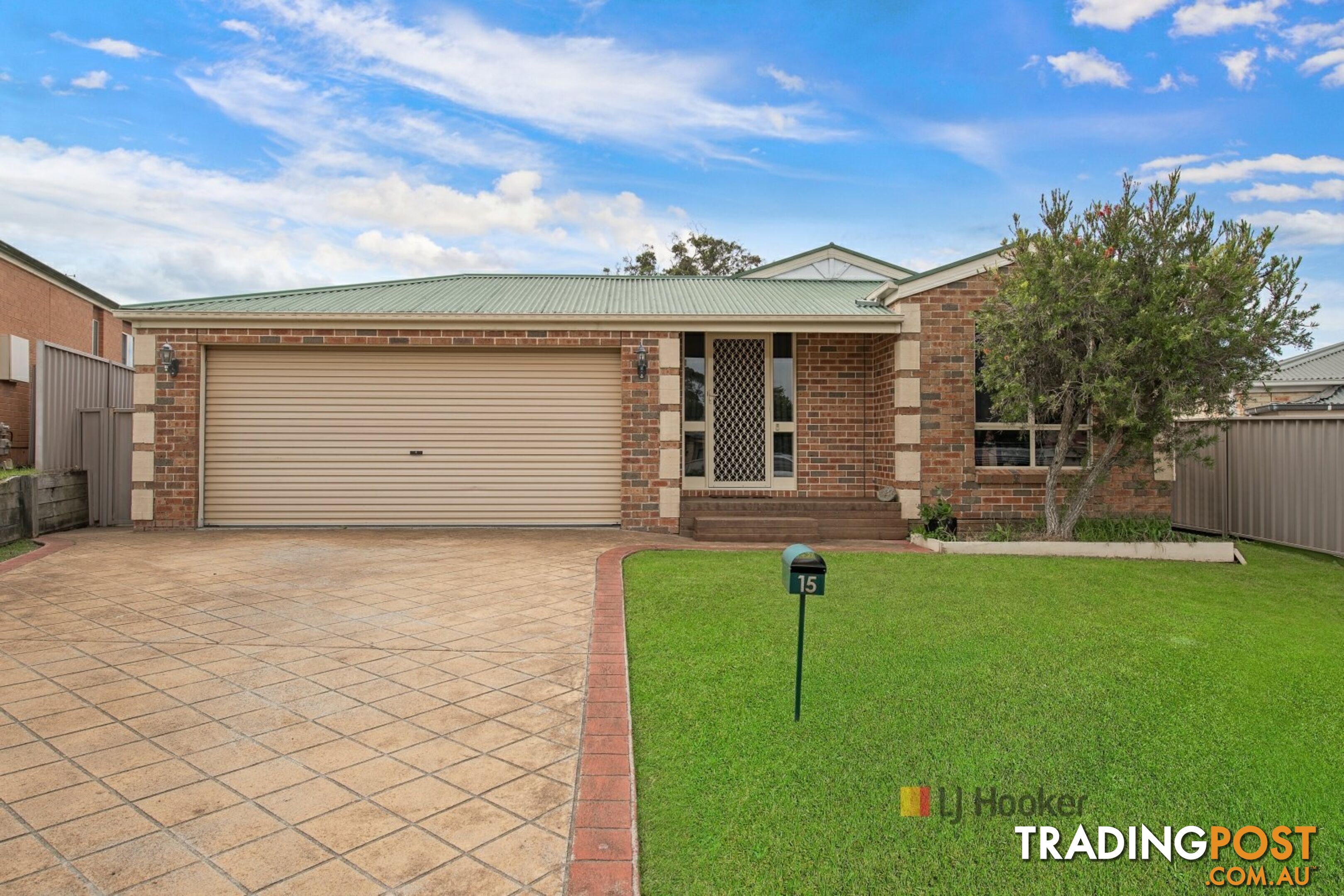 15 Radford Place LAKE MUNMORAH NSW 2259