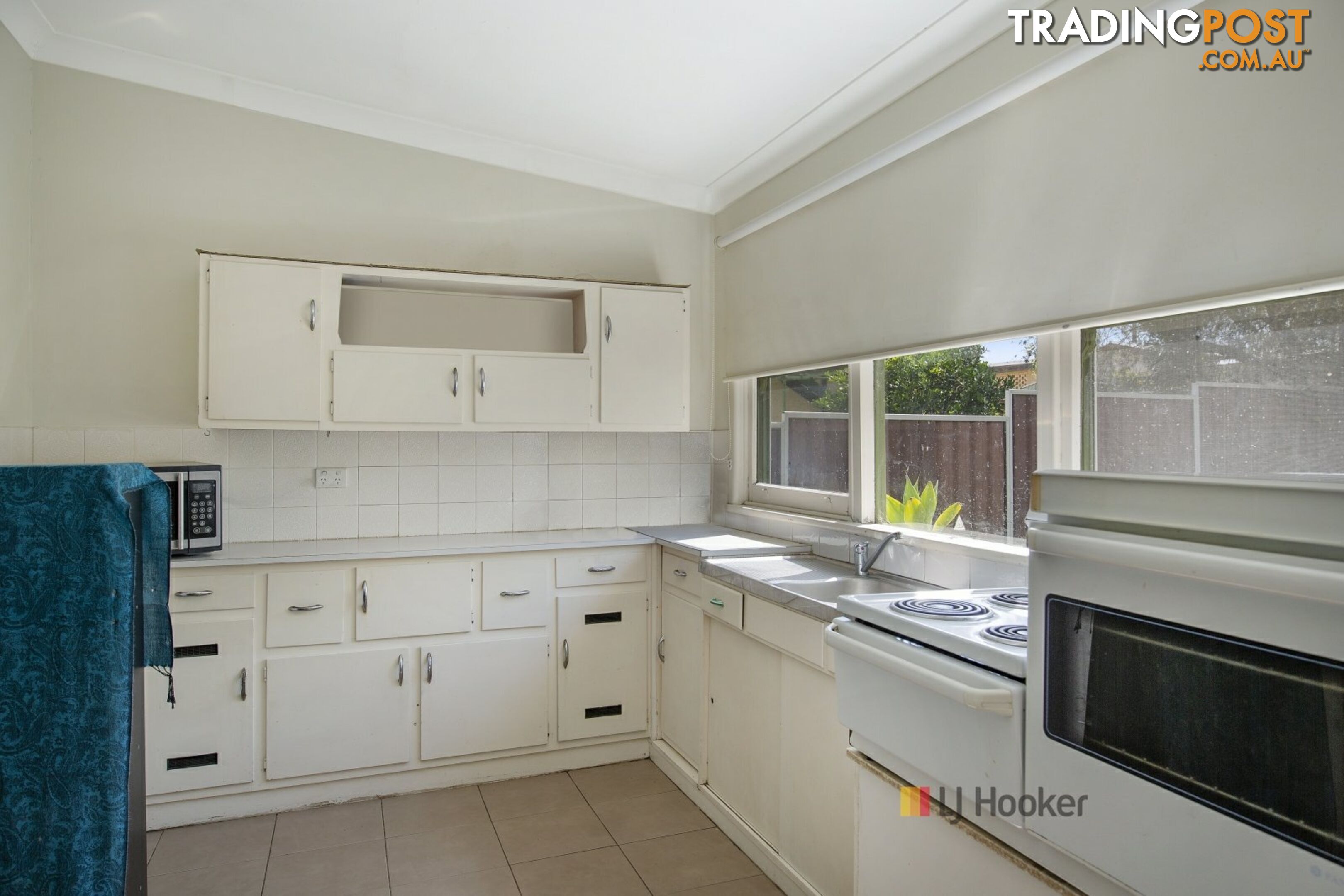 55 Vales Road MANNERING PARK NSW 2259