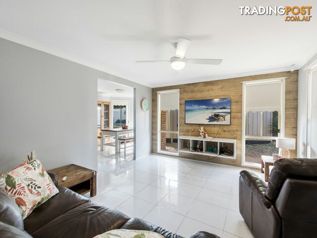 2 Flame Tree Close HAMLYN TERRACE NSW 2259