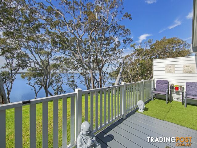 13/2 Macleay Drive HALEKULANI NSW 2262