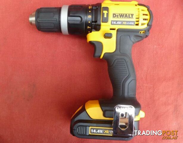 New DeWalt Cordless Drill and Impact Driver, 3 Batteries and Batt - photo 4 of 9