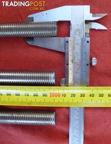 303 Stainless Steel M16 Allthread / Threaded Rod (1000mm x 16mm)