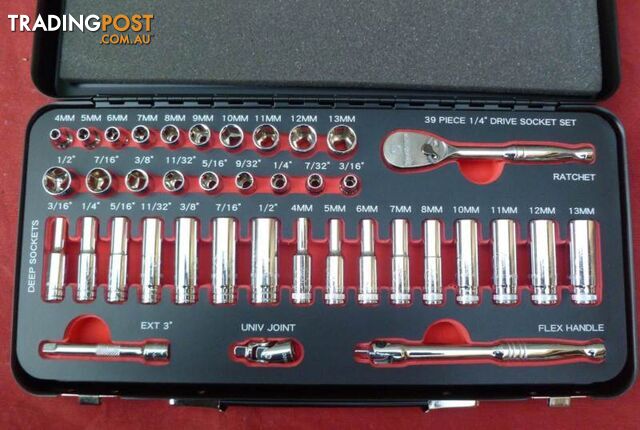 New 39 Piece _Ó Drive GearWrench Socket set - photo 5 of 6