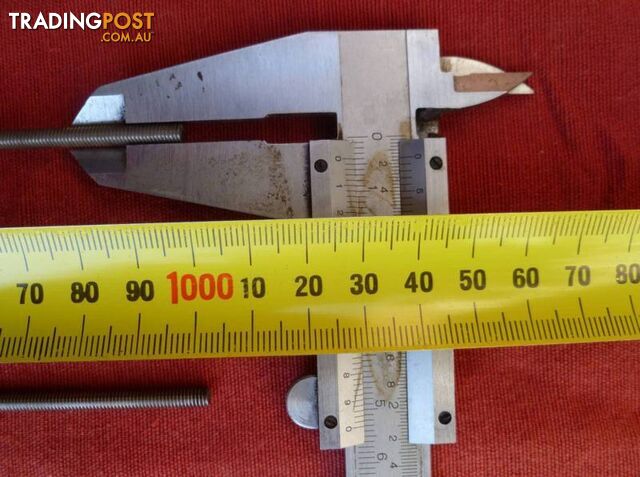 304 Stainless Steel M4 Allthread / Threaded Rod offcuts - photo 2 of 3