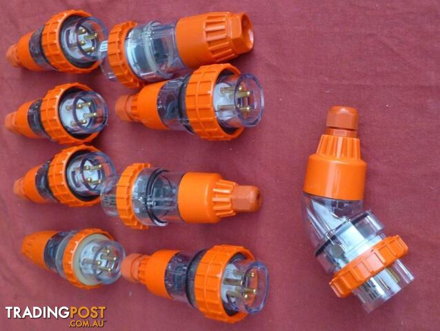 10 Amp 3 Phase Plugs (4 Pin Plugs Male and Female) - photo 3 of 8
