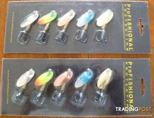 New 10pcs Fishing Spoon Lure Treble Hooks Spinner Bait Spinnerbai