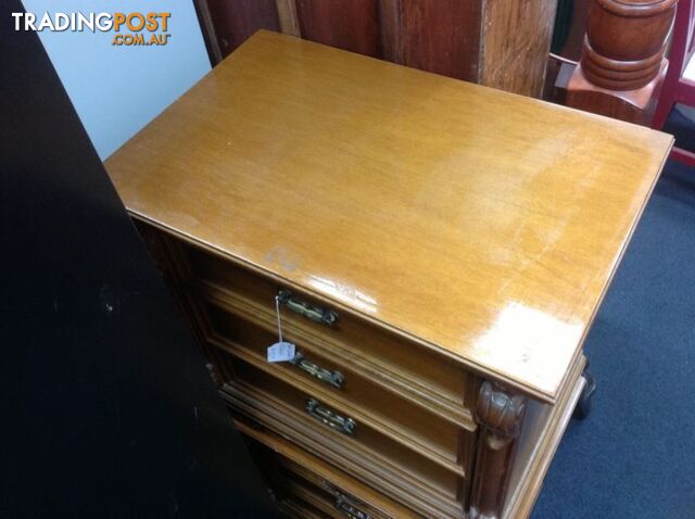 Bedroom side tables solid timber - photo 3 of 10