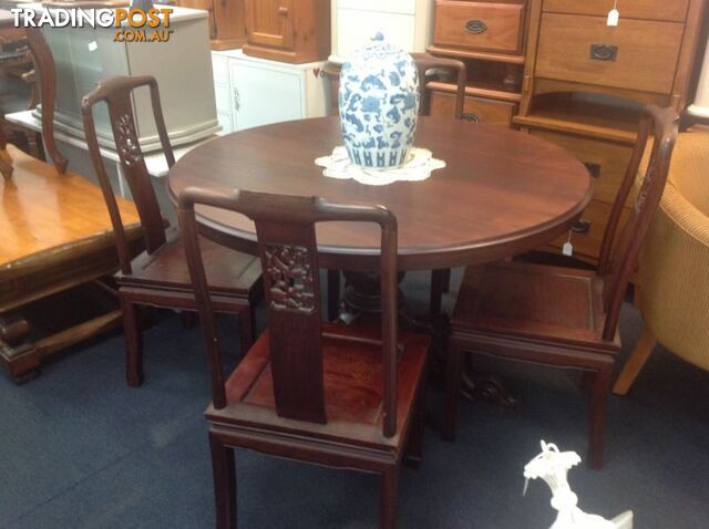 Mahogany 5 piece dining setting