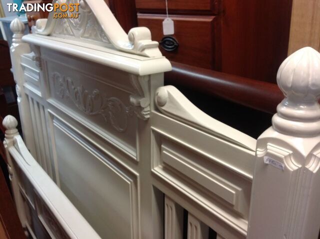 Hampton styling tall boy dresser - photo 4 of 10