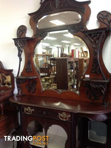 Mahogany and walnut Display Cabinet with elegant mirror - photo 3 of 10