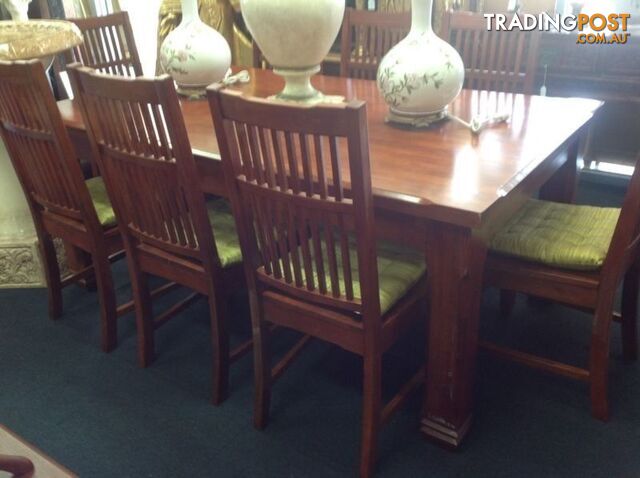 9 piece dining setting like Brand New