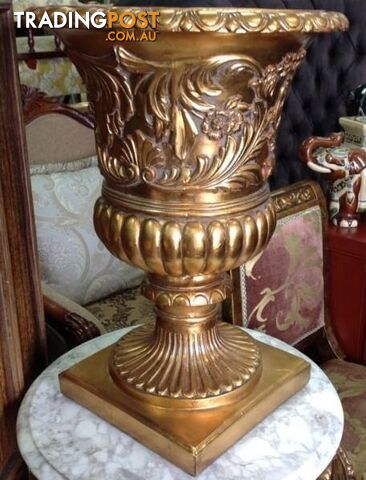 Gold ornate exquisite urn