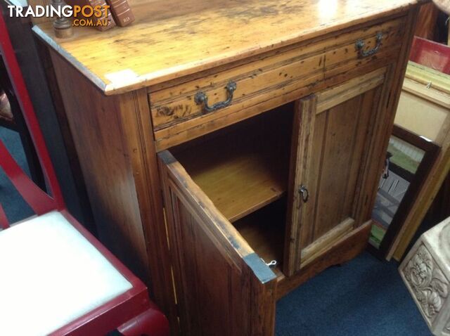 Gorgeous buffet huon timber - photo 4 of 10