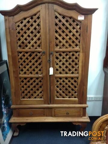 ON SALE - cabinet, dolls house? wardrobe? Kids play kitchen? - photo 3 of 9
