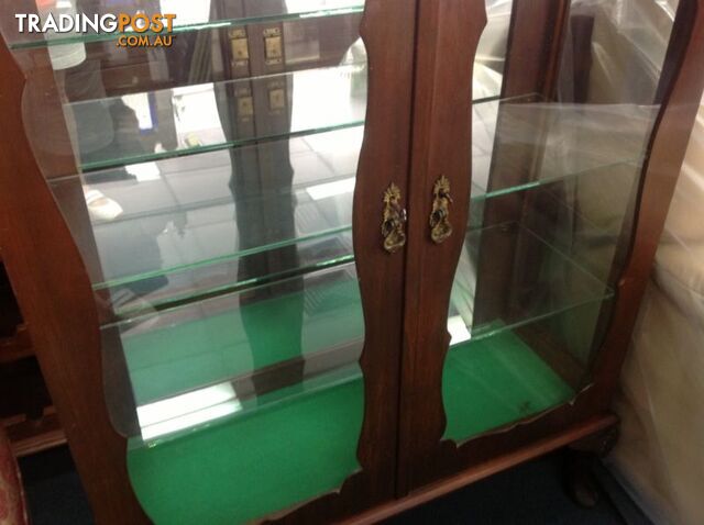 Glass china cabinet with timber and lockable doors - photo 2 of 9