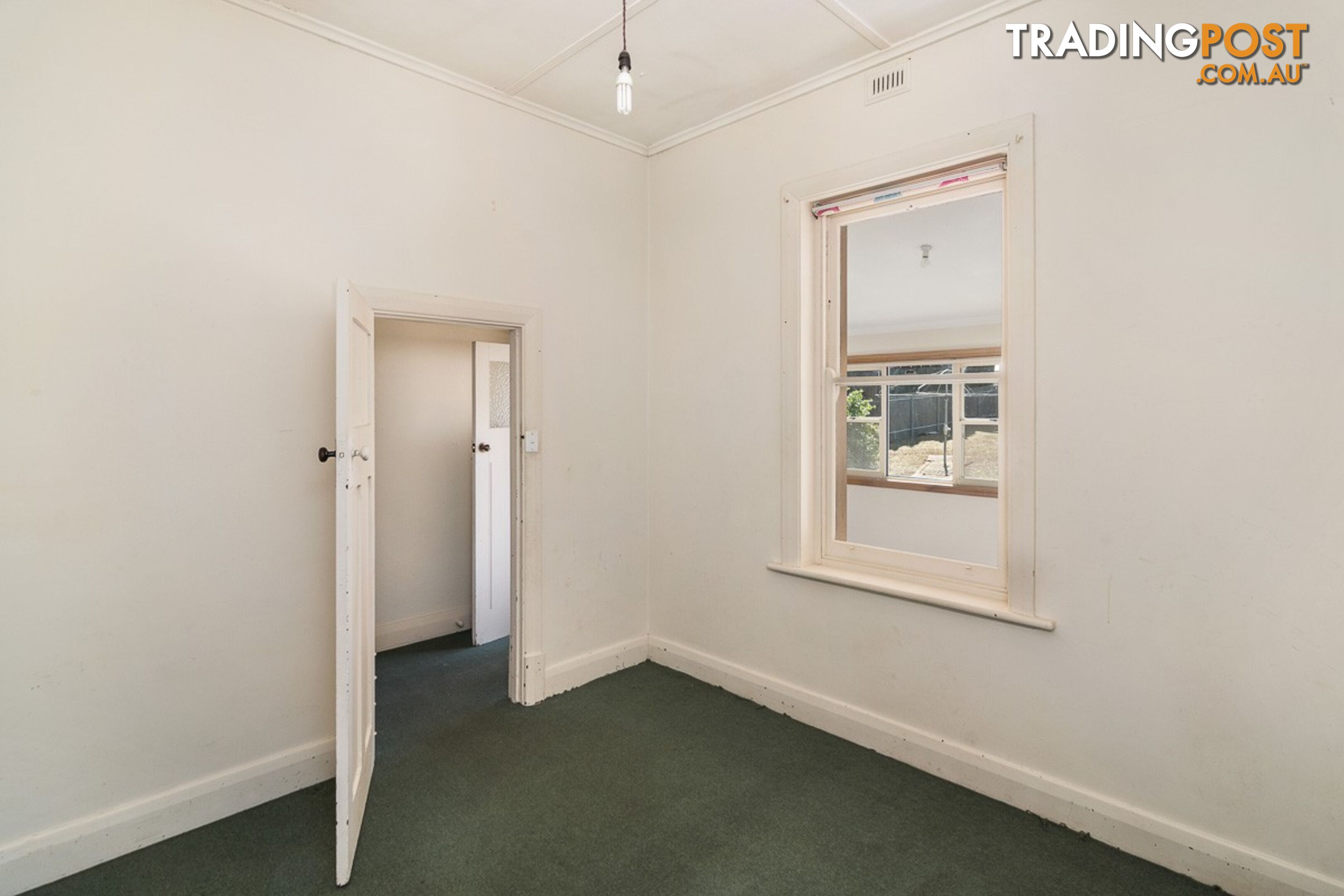 6 Alfred Place STRATHALBYN SA 5255