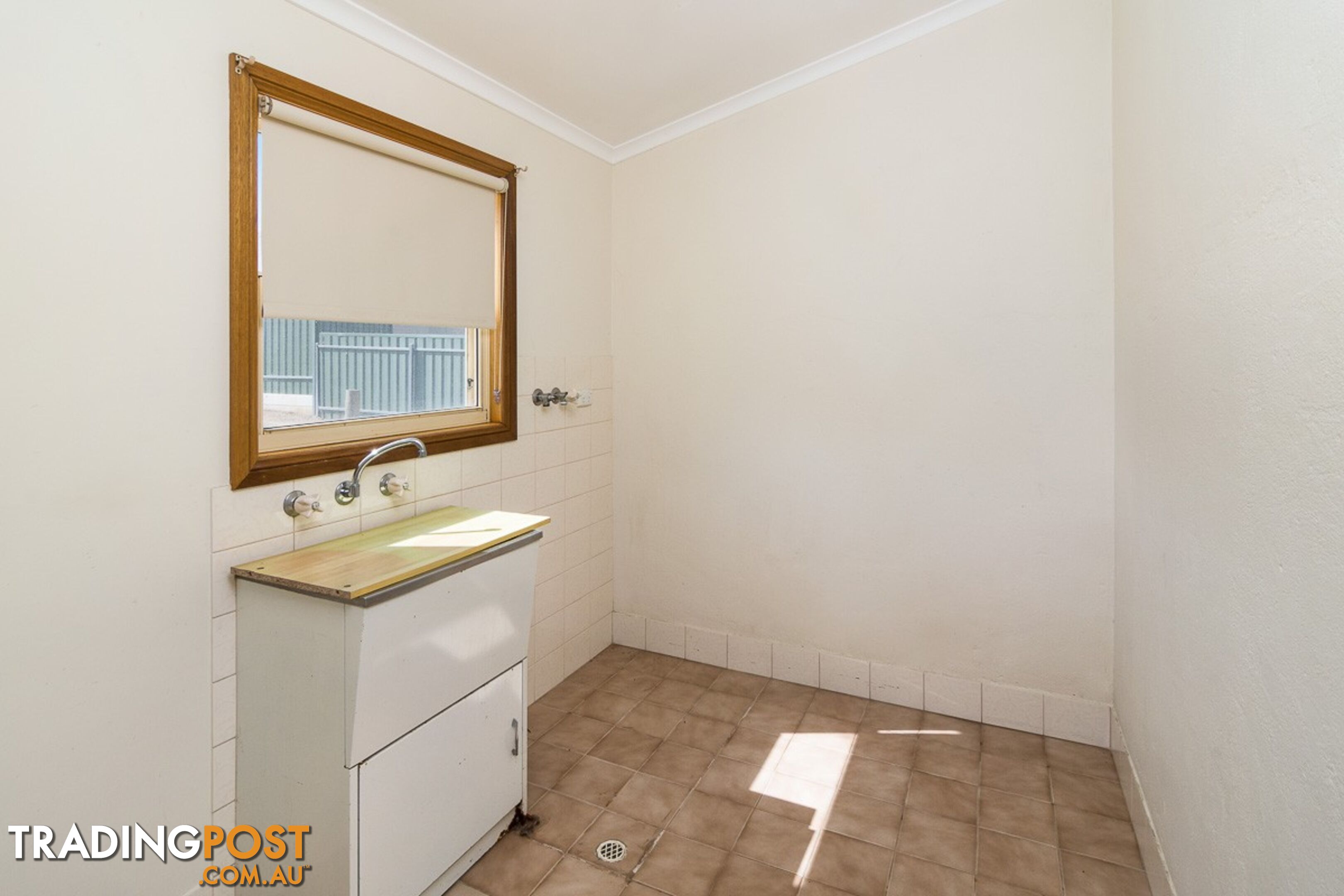 6 Alfred Place STRATHALBYN SA 5255