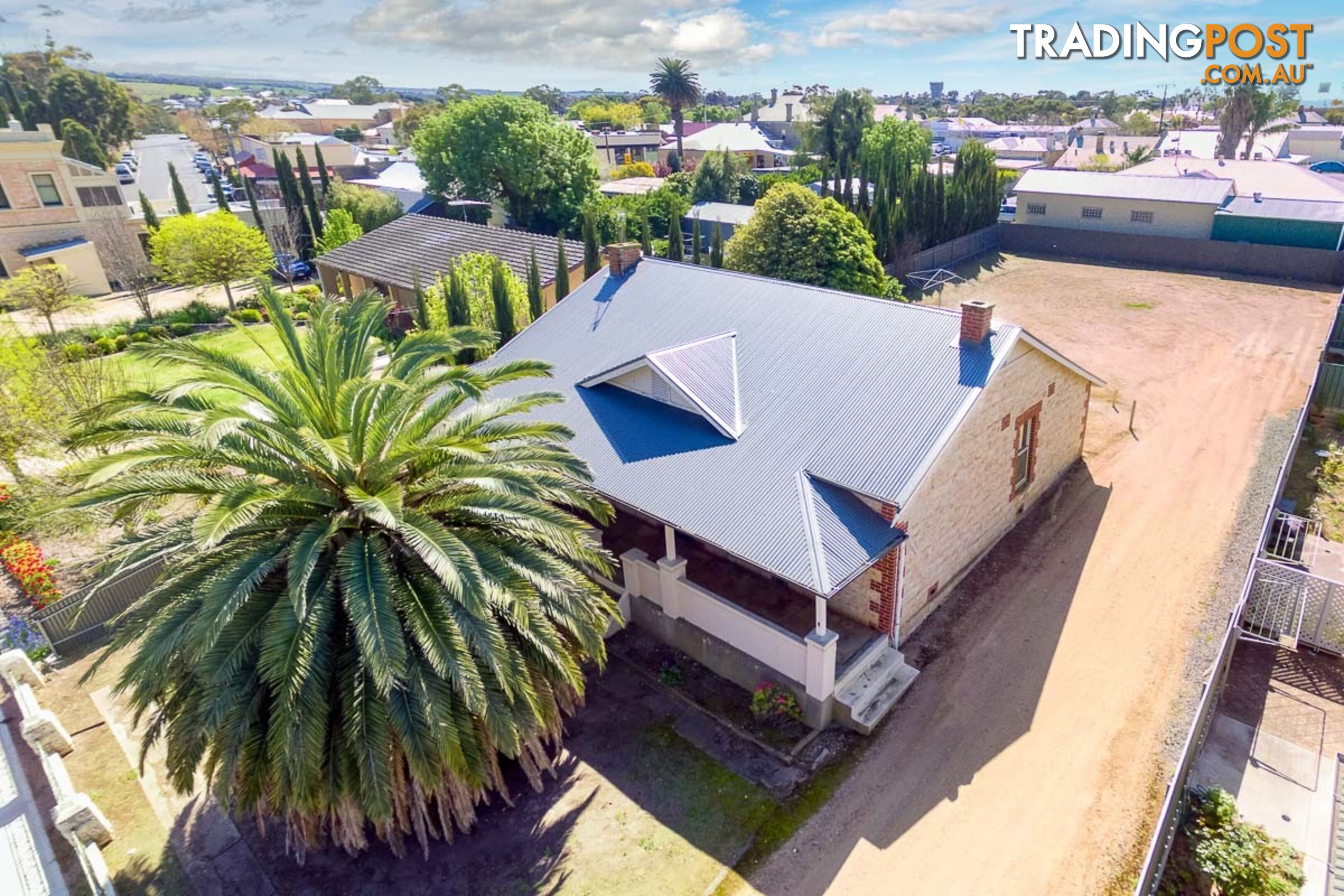 6 Alfred Place STRATHALBYN SA 5255