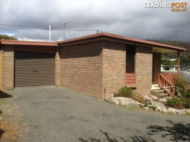 Unit 1/49 Burgess Street BICHENO TAS 7215