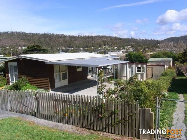 7 Fraser Street BICHENO TAS 7215