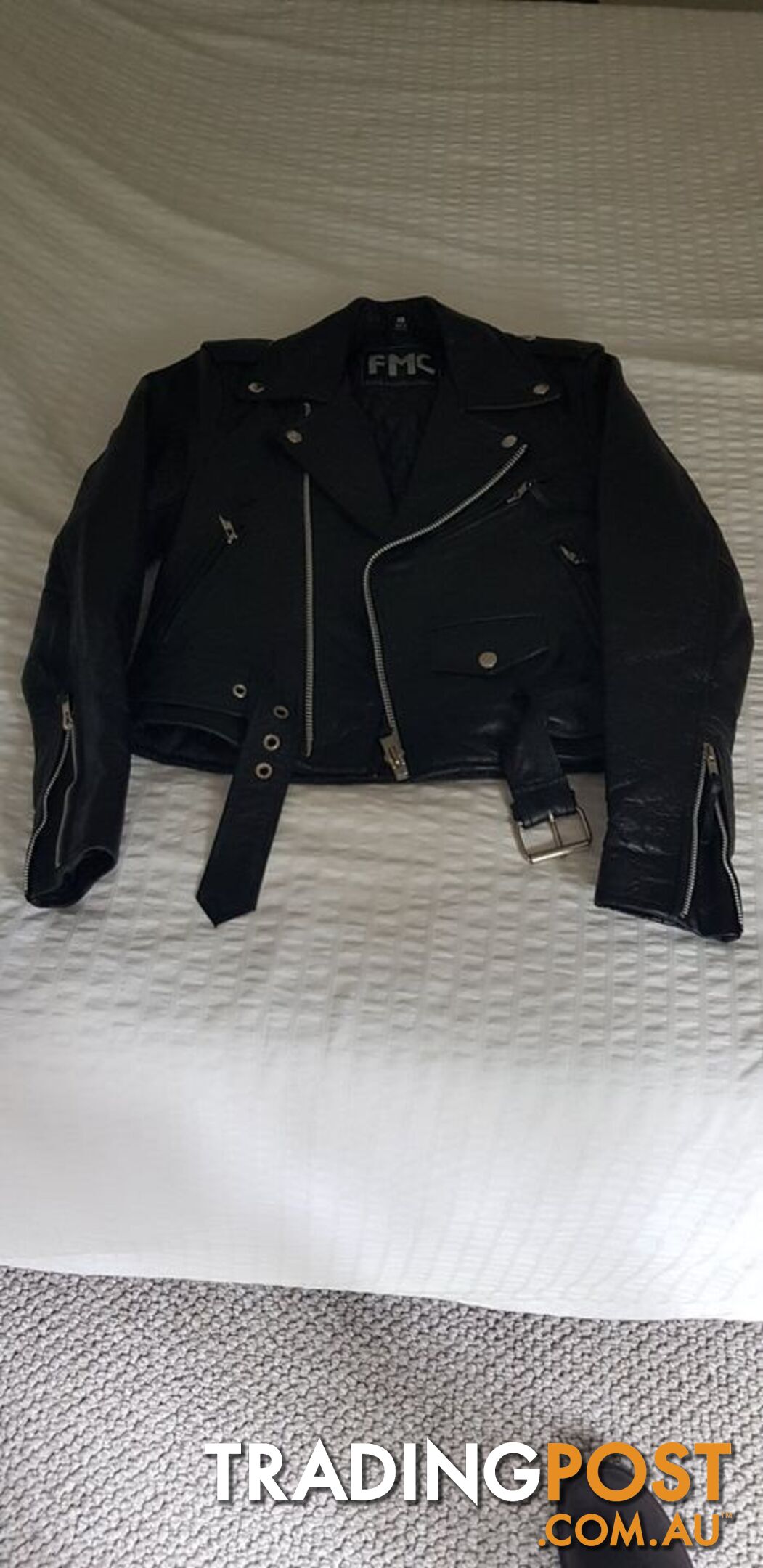 Totally Retro Ladies Genuine 100%  Leather Jacket