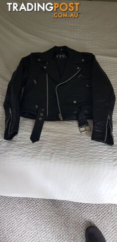 Genuine  Canadian Bought Leather Jacket  Ladies Small to Extra Small