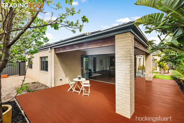 16 Bell Crescent POINT COOK VIC 3030