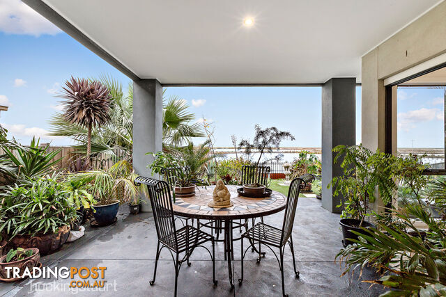 41 Coastal Promenade SANCTUARY LAKES VIC 3030