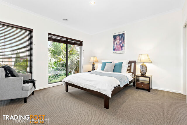 41 Coastal Promenade SANCTUARY LAKES VIC 3030