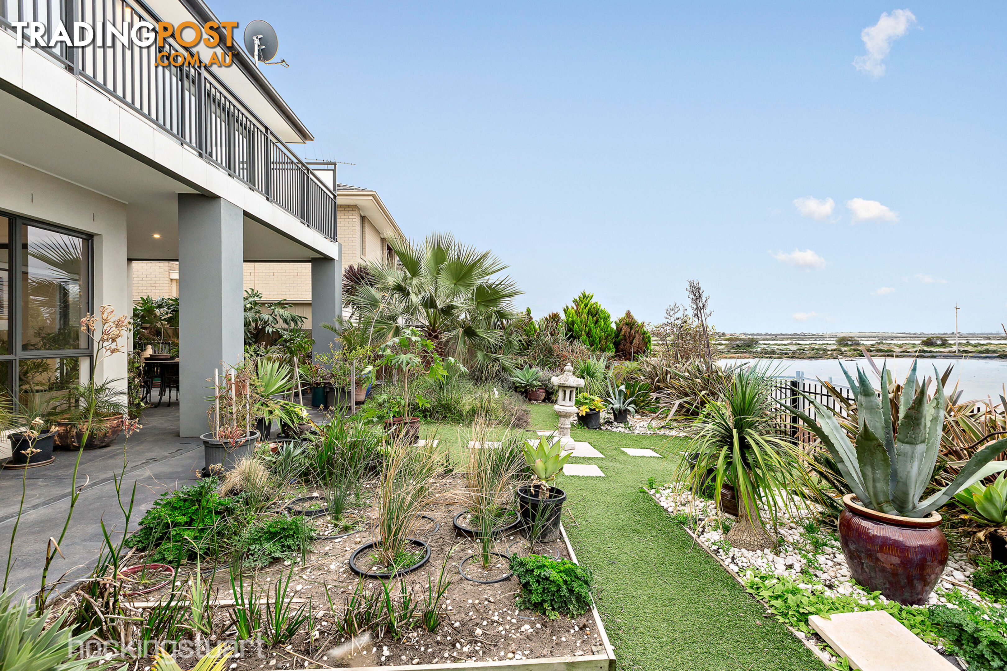 41 Coastal Promenade SANCTUARY LAKES VIC 3030