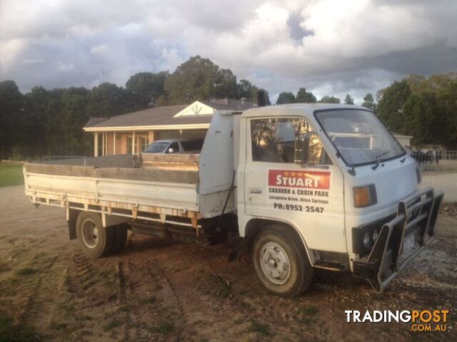 Wanted: Tow Bar wantedMitsubishi Canter tipper 1985 fe214e