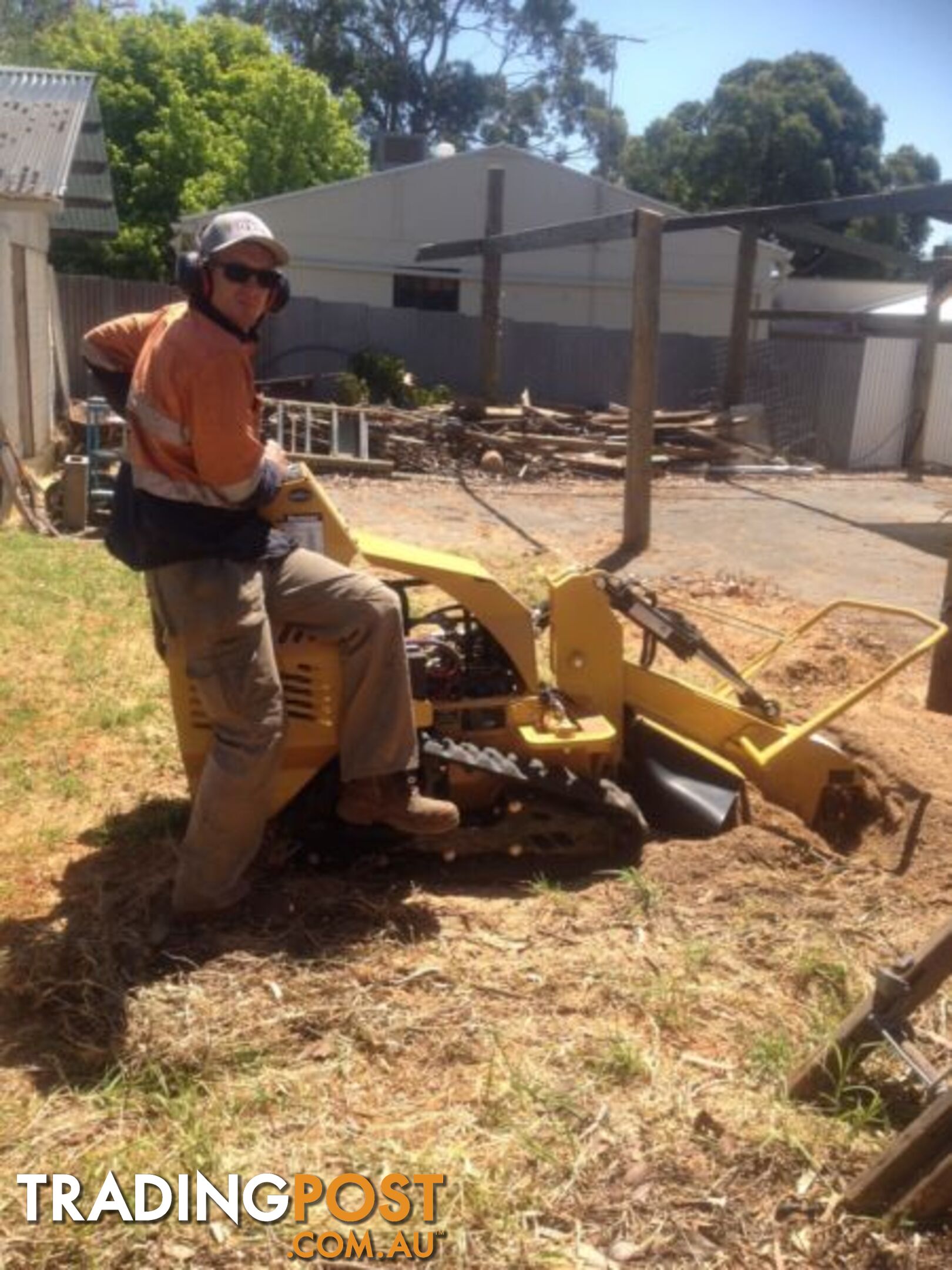 STUMP GRINDING & TREE SERVICES