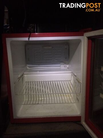 Coca Cola Fridge - photo 2 of 3