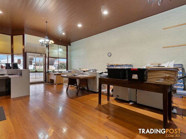 69 Dragon Street WARWICK QLD 4370 - photo 4 of 24