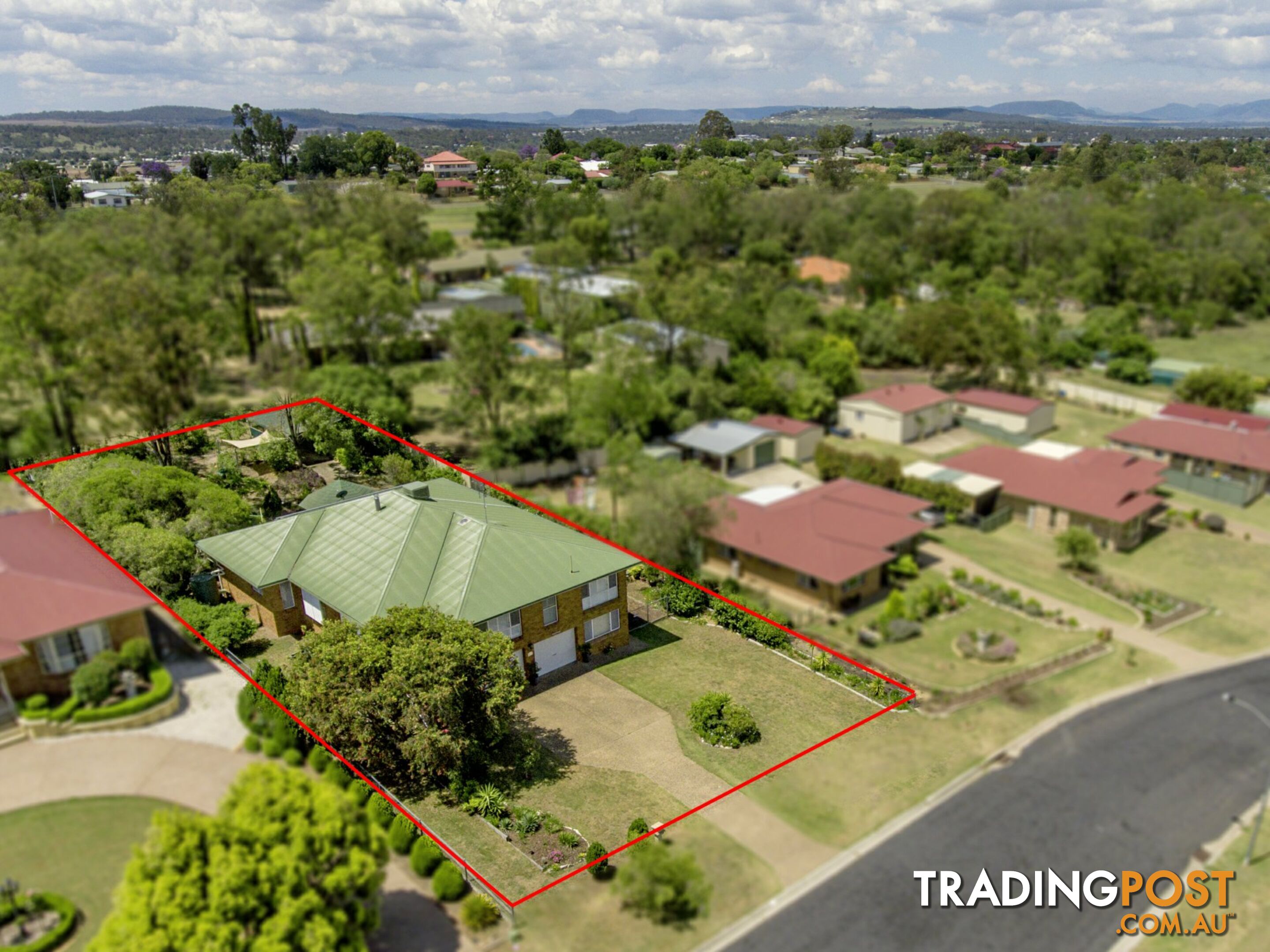 12 Daniel Drive WARWICK QLD 4370