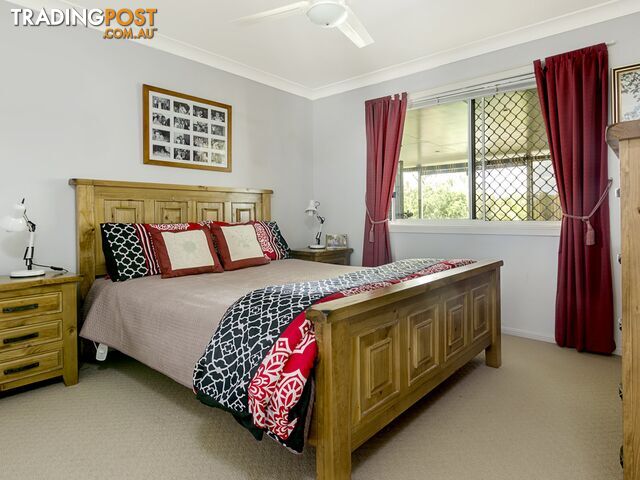 12 Daniel Drive WARWICK QLD 4370