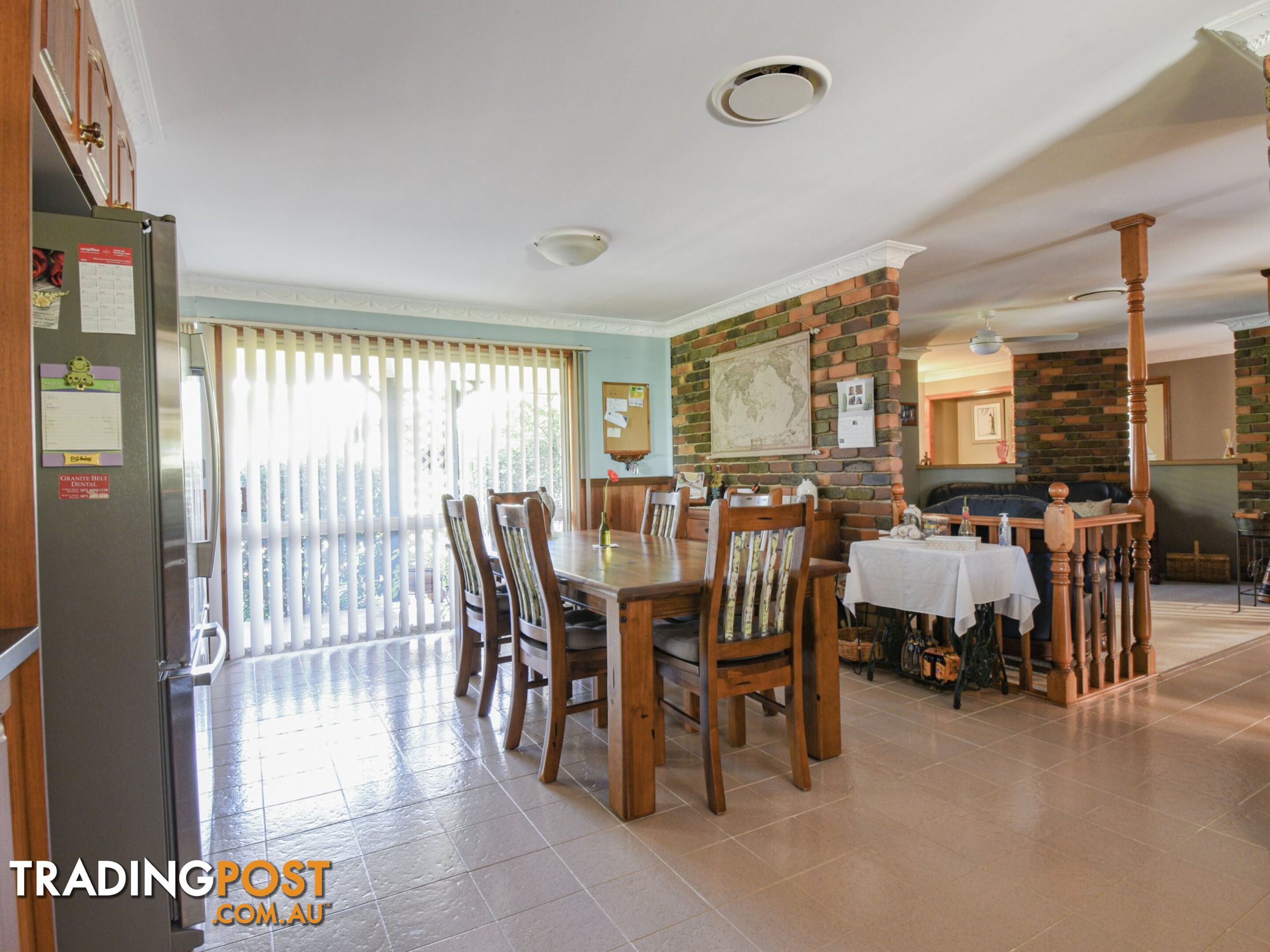 8 Matthew Jones Drive ROSENTHAL HEIGHTS QLD 4370